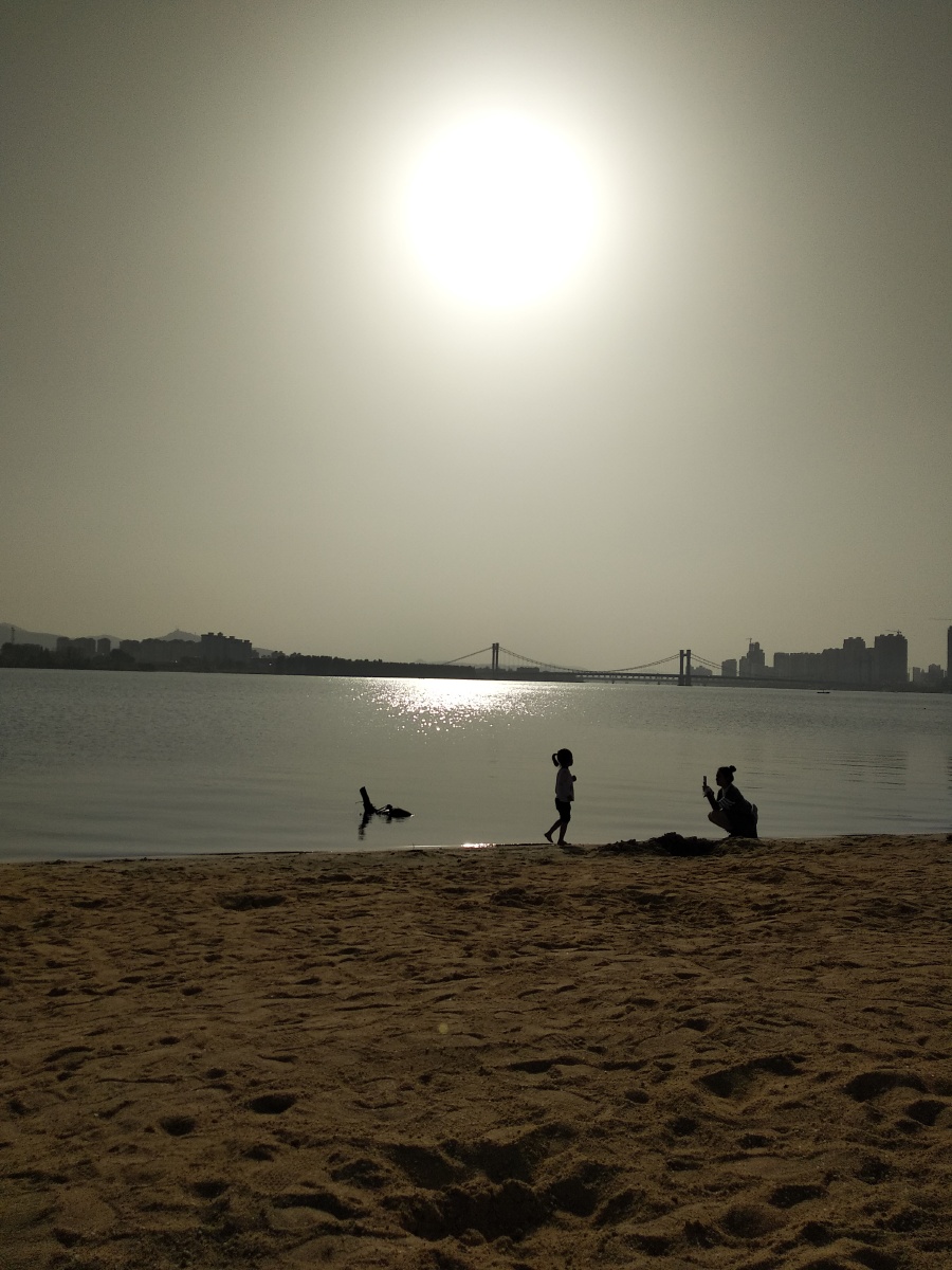 阳光海景沙滩中国湖北省襄阳市樊城鱼梁洲旅游开发区