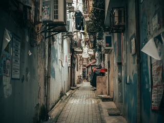 204860