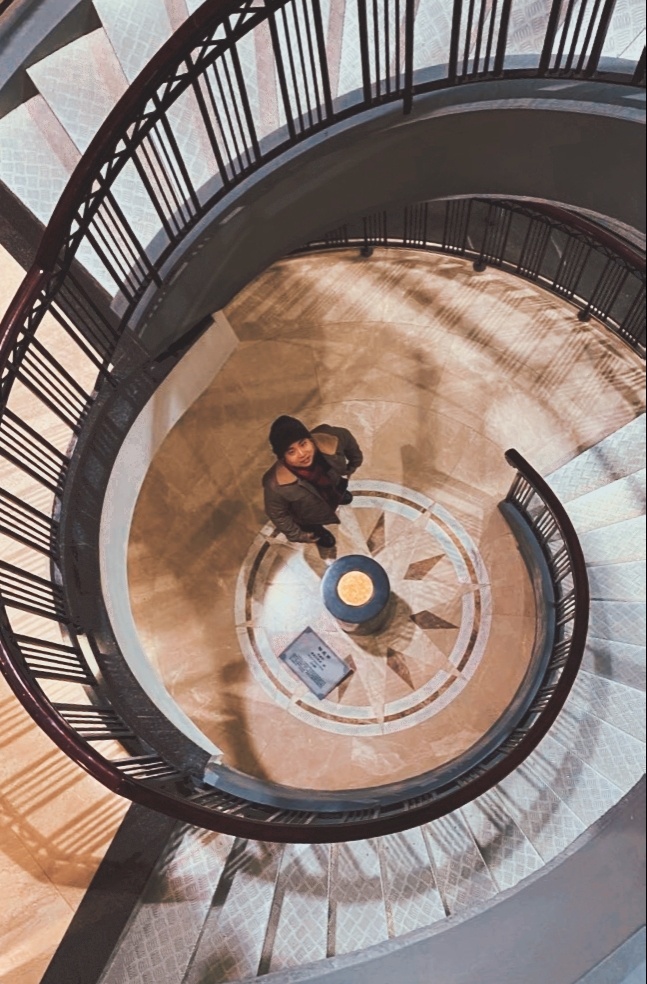 武汉美术馆旋转楼梯