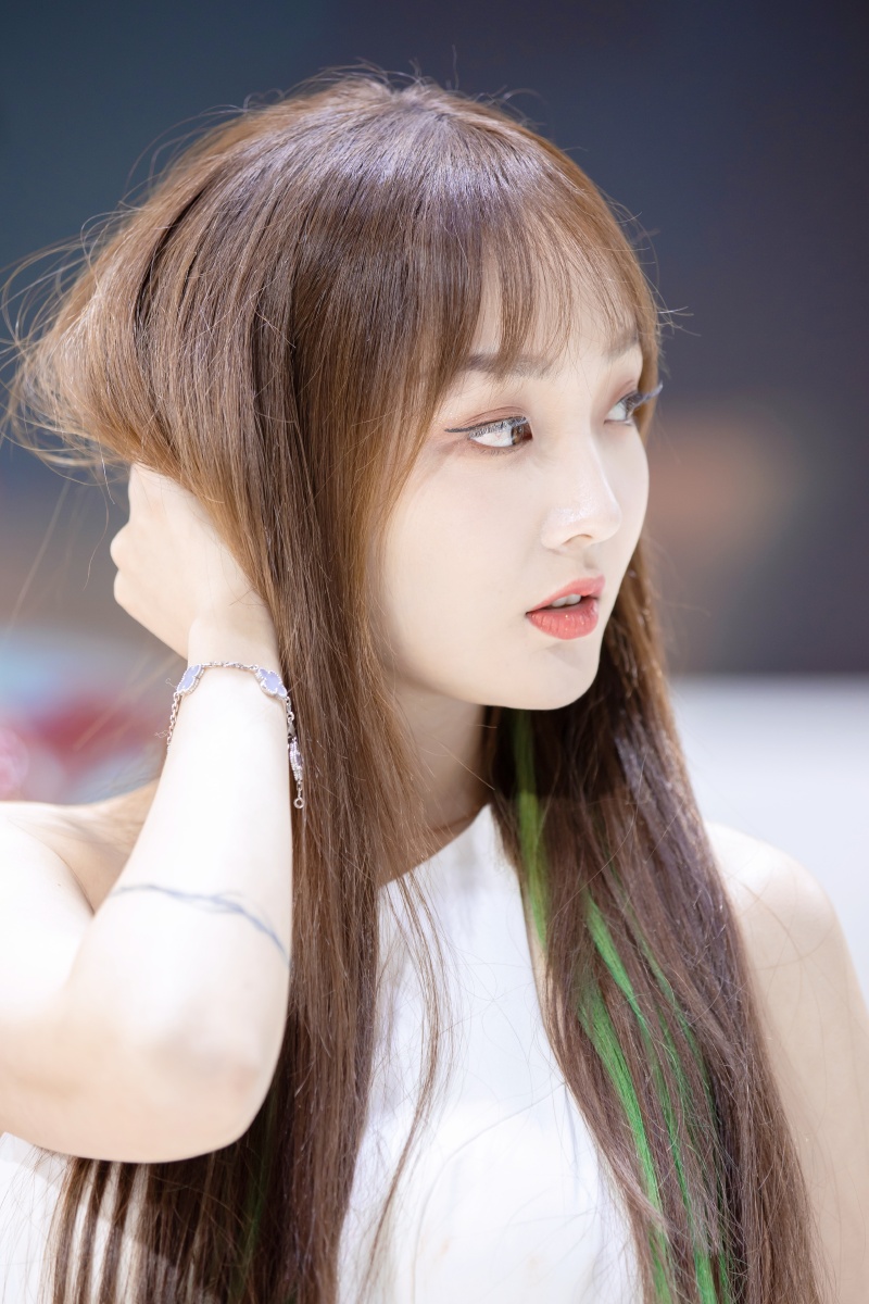 车展模特 - 54饭米粒 - 图虫