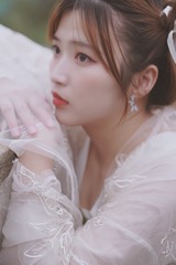 1306055