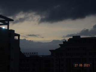 466998
