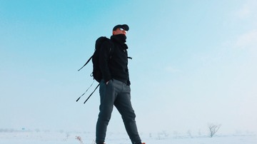 001