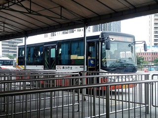 2895836