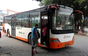 2904216
