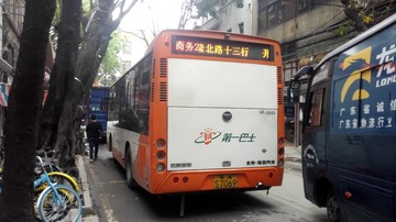 2902698