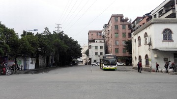 2902740