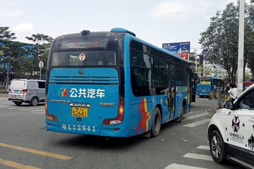 2988133