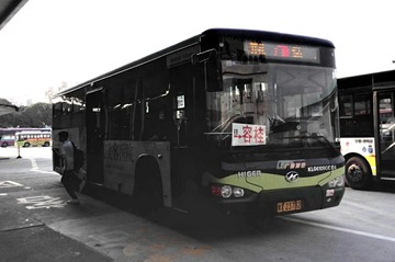 3256442