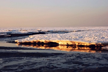 972471