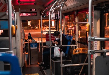 440315