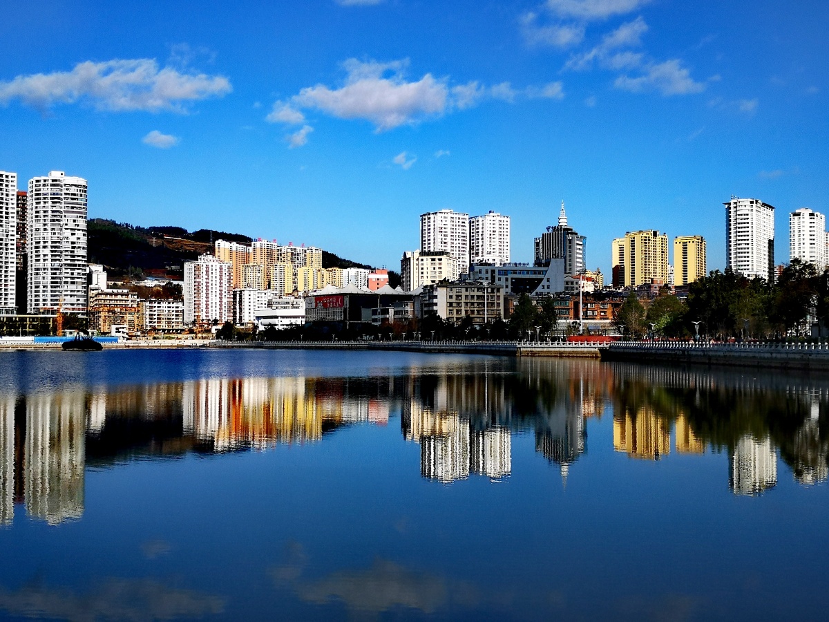 山水个旧人文锡都