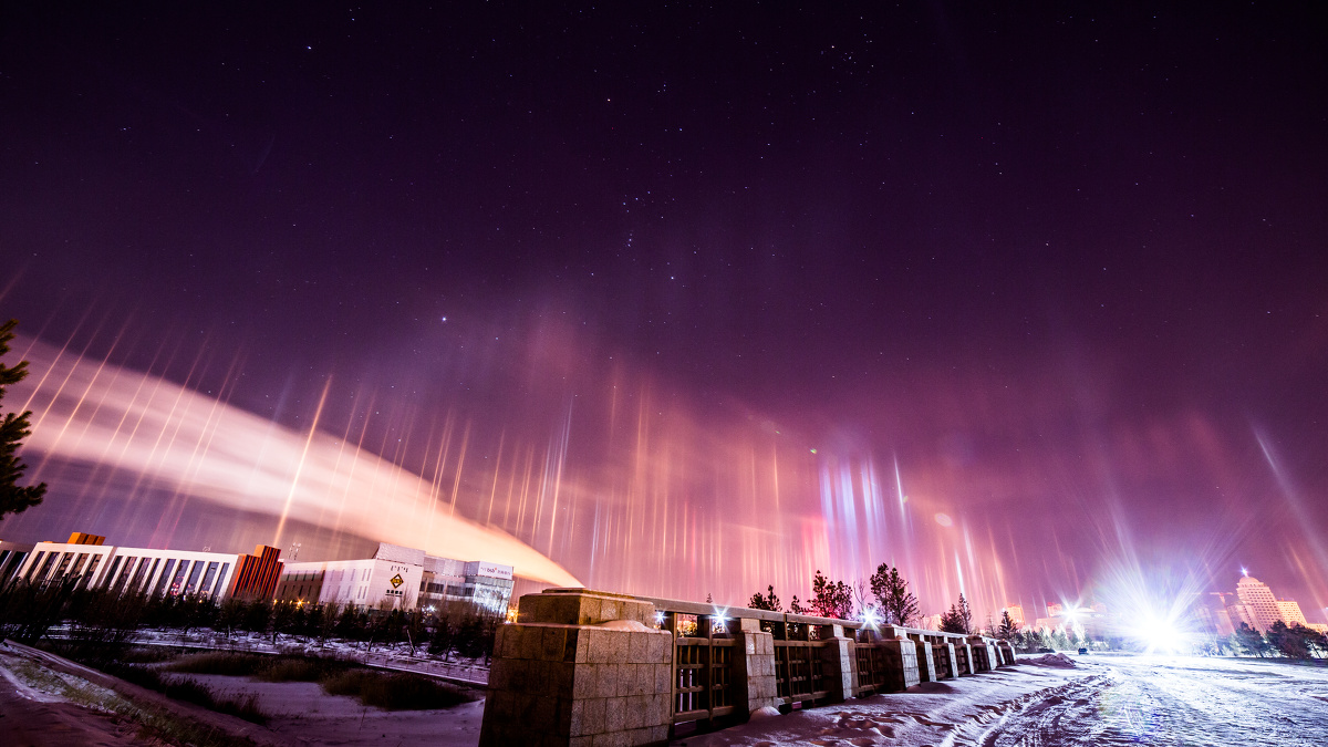 锡林郭勒极光柱