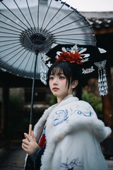 001