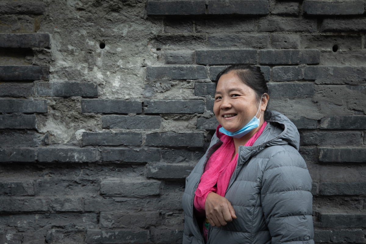 组照14:游荡在宽窄巷子里的女人