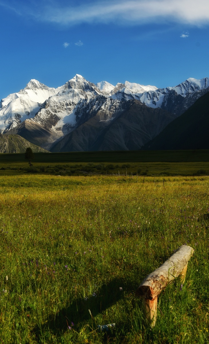 夏特古道,夏塔景区雪山,疫情期间的人很少,日落西山,心很平静.