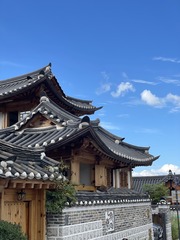 E83D8E7E-86B3-4336-BDF9-66F7AB63657B/L0/001