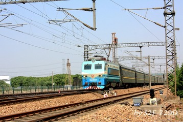 439163