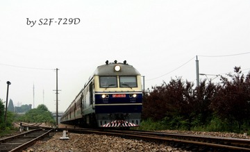 566772