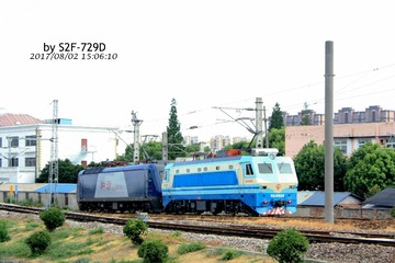 798572