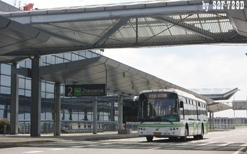 182007