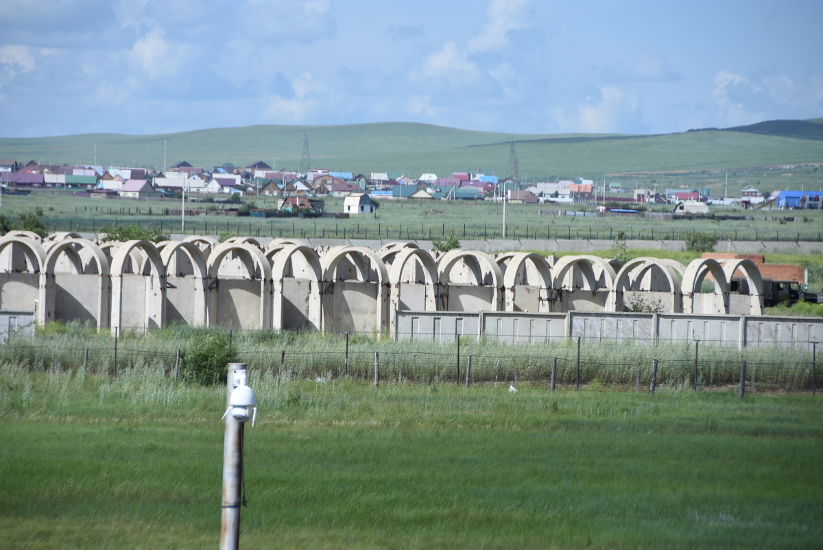 满洲里中苏边境国门景区