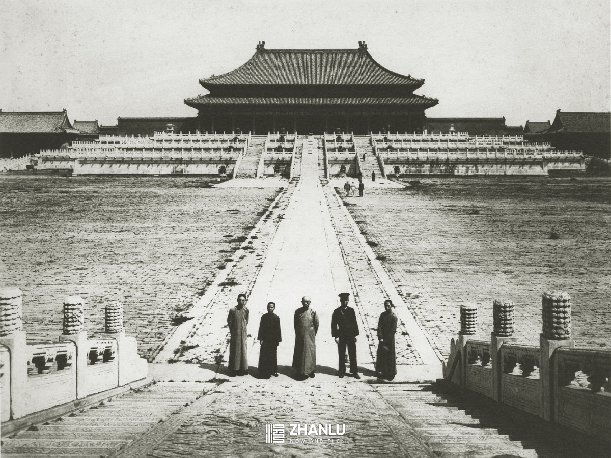 【湛庐今昔】039,故宫-太和门北望太和殿老照片拍摄于20世纪初,具体