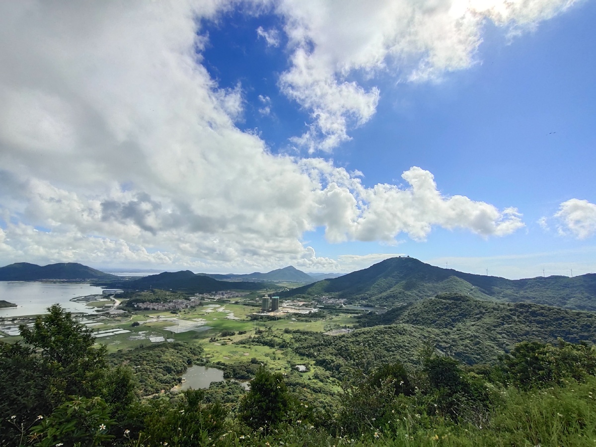 阳江海陵岛的风车山原相机无滤镜的自然美