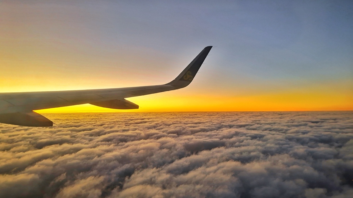 早上在飞机上拍到的美景