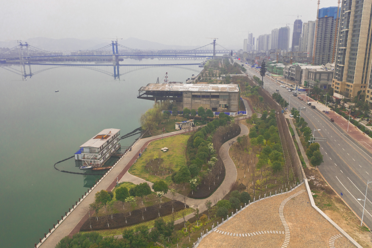 疫情下的襄阳九街十八巷