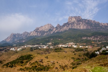 灵山 (2 - 45)