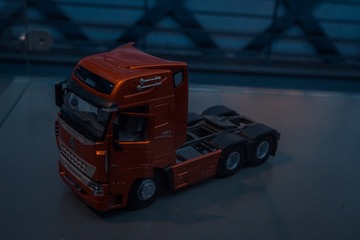 796515