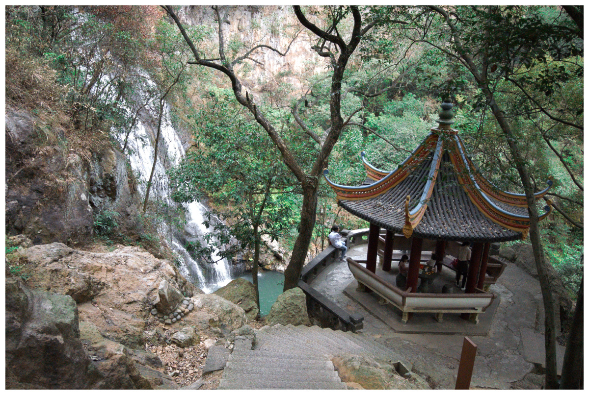 朱自清笔下的女儿绿温州都梅雨潭