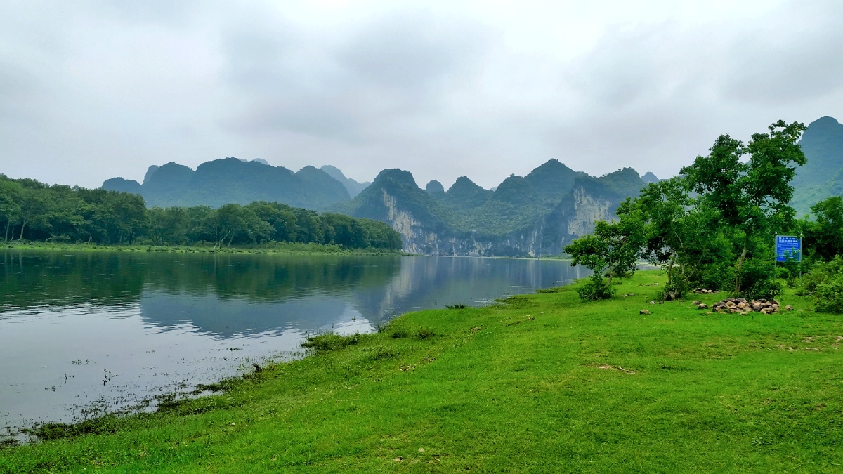 乌桕滩夏季特别美户外散心踏步好去处