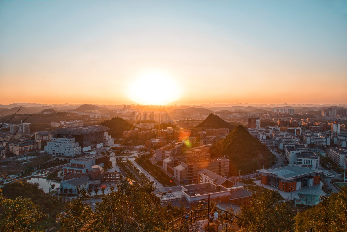 贵州师范大学花溪校区