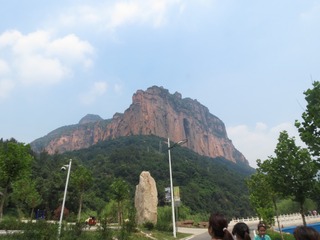 751546
