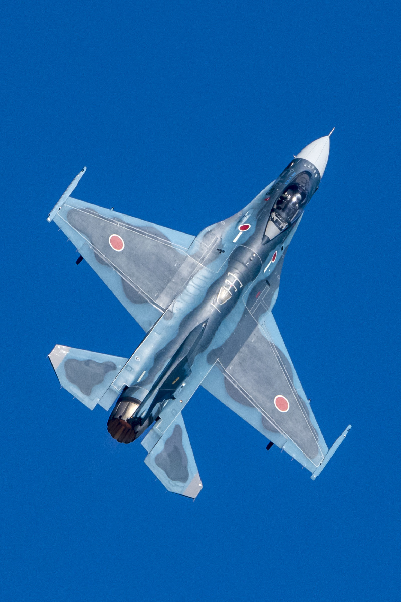 f-2战斗机 飞行表演