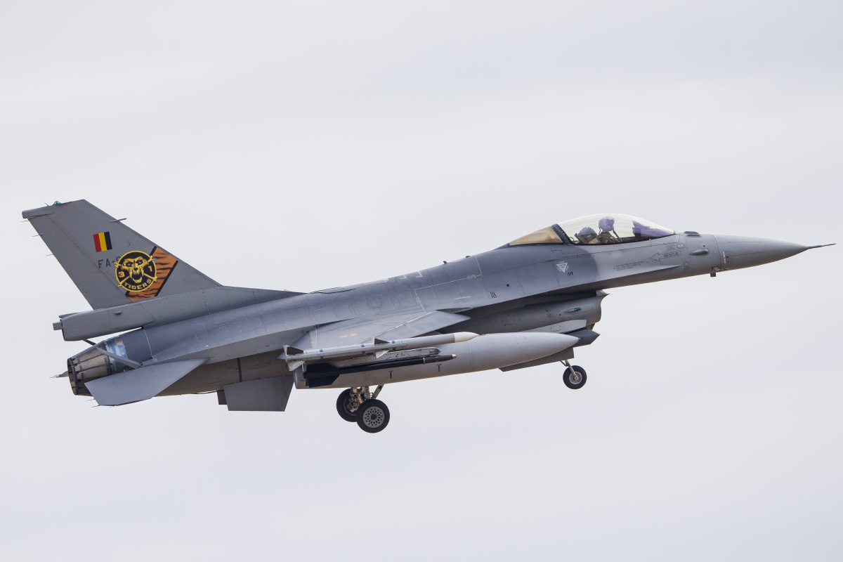 f16战斗机资料图6