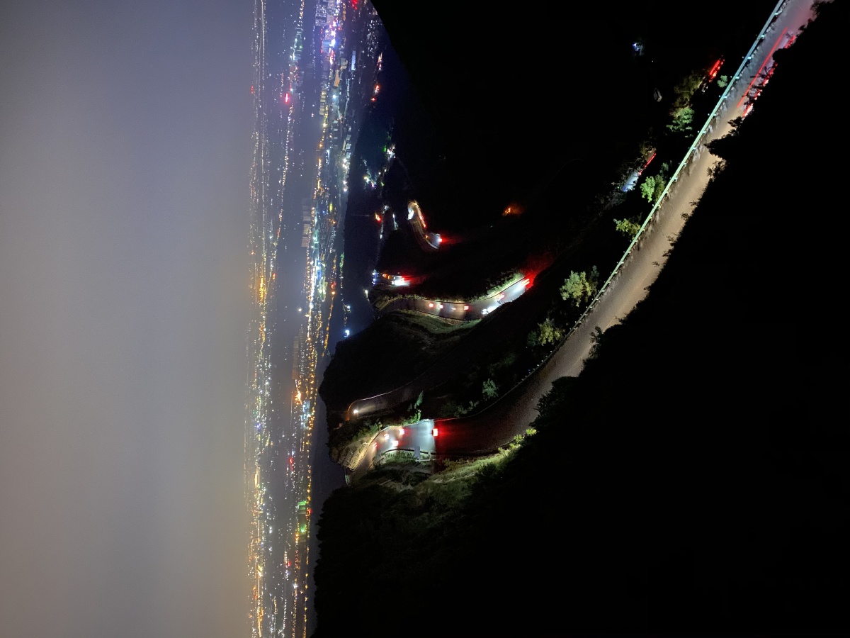 临潼最美环山路拍摄夜景苹果手机拍摄鸟瞰临潼