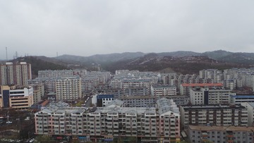 6690345A-5A8E-460D-9AB5-C449429A6807/L0/001