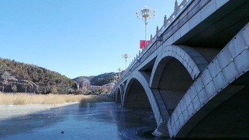 24C5A14E-708F-4296-912F-3BC1D07EE7C8/L0/001