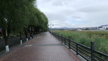 29F15F3B-4D7D-4A7E-8DC3-7335EF1040A8/L0/001