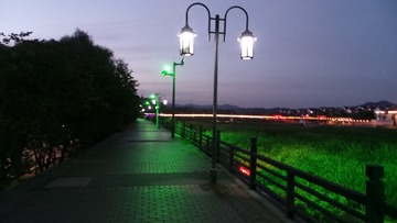 56C9C8F1-9C1A-4BBE-9ABF-40B4FF72230A/L0/001