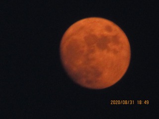 1292105