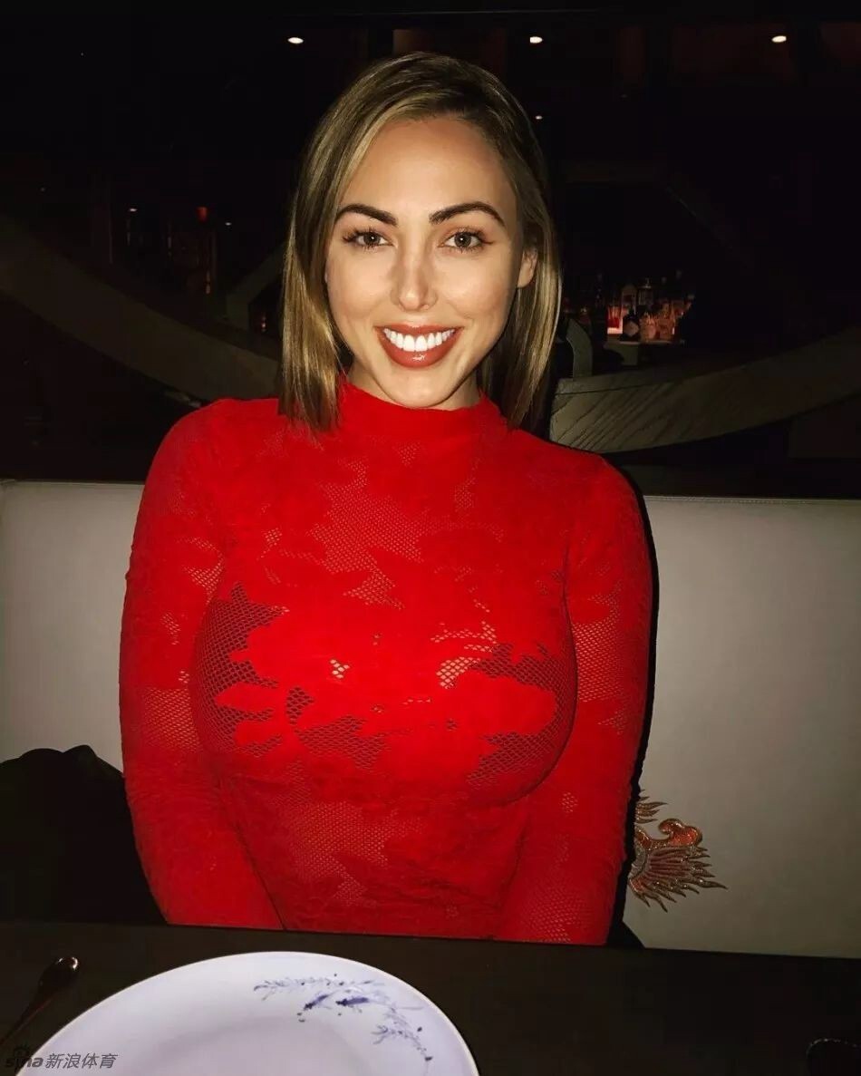 穿女装 做女人 丰乳