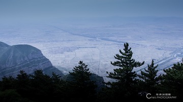 106542