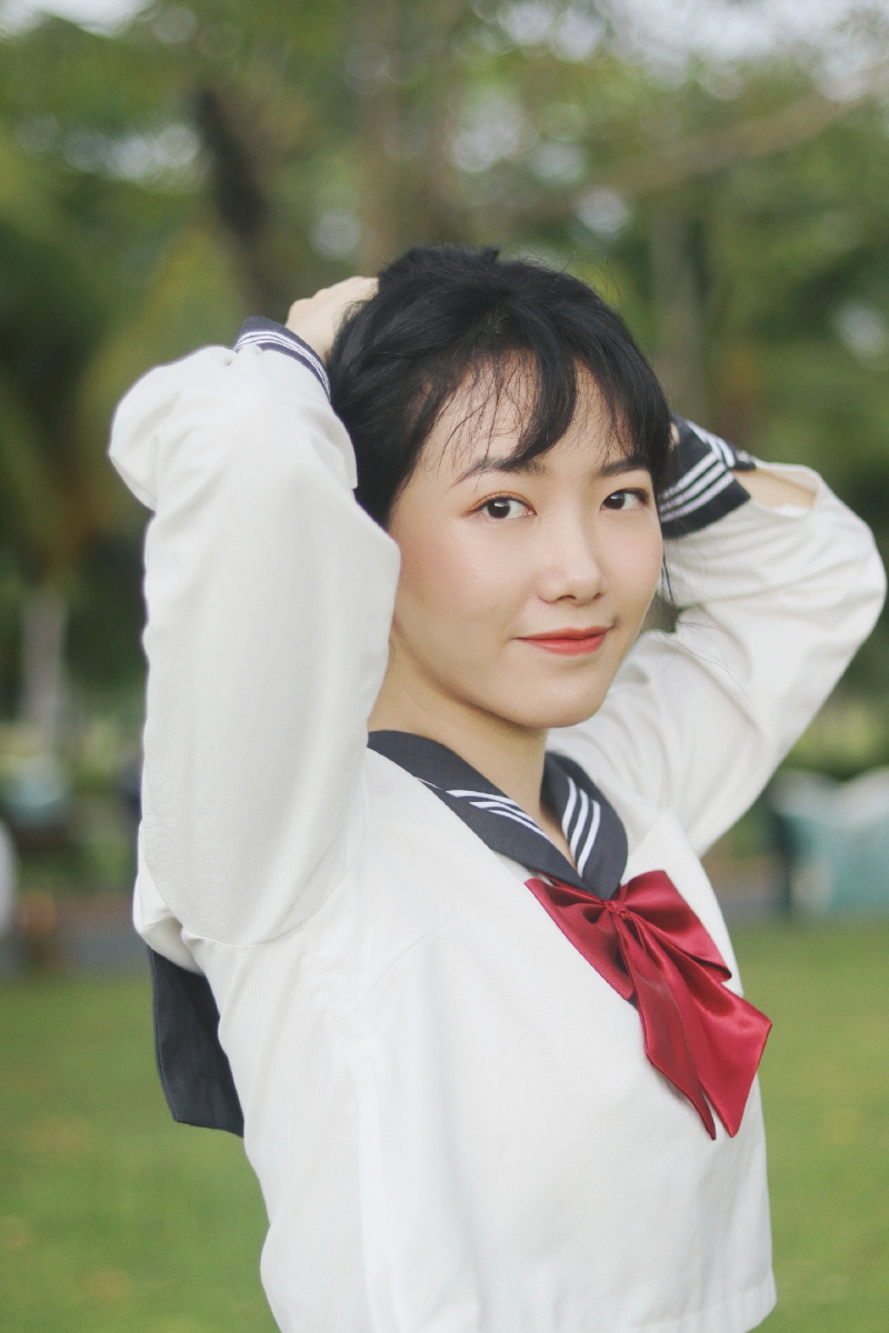 甜甜的小姐姐