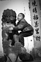嗯哼