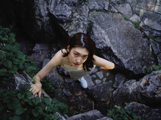 E0A15904-6A3F-43E0-A3A3-AA098256BB92/L0/001