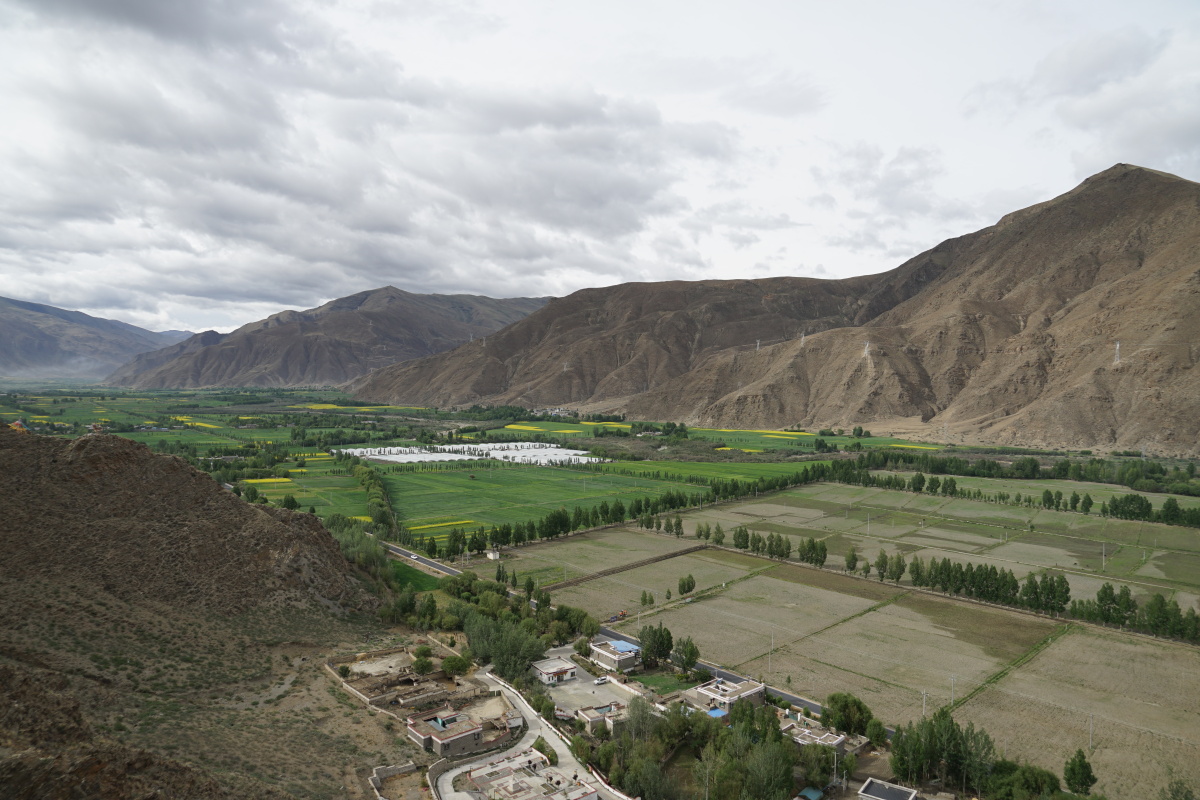 西藏山南泽当雍布拉康